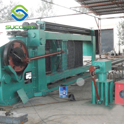 الصين الحد الأقصى عرض 4300mm الوزن الثقيل غابيون صنع آلة للمشاريع على نطاق واسع المزود